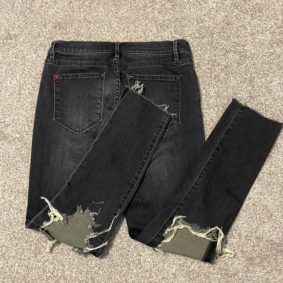 BDG Urban Outfitters Denim Black Twig Mid Rise Distressed Knee Raw Hem Jeans 28 - Picture 16 of 16